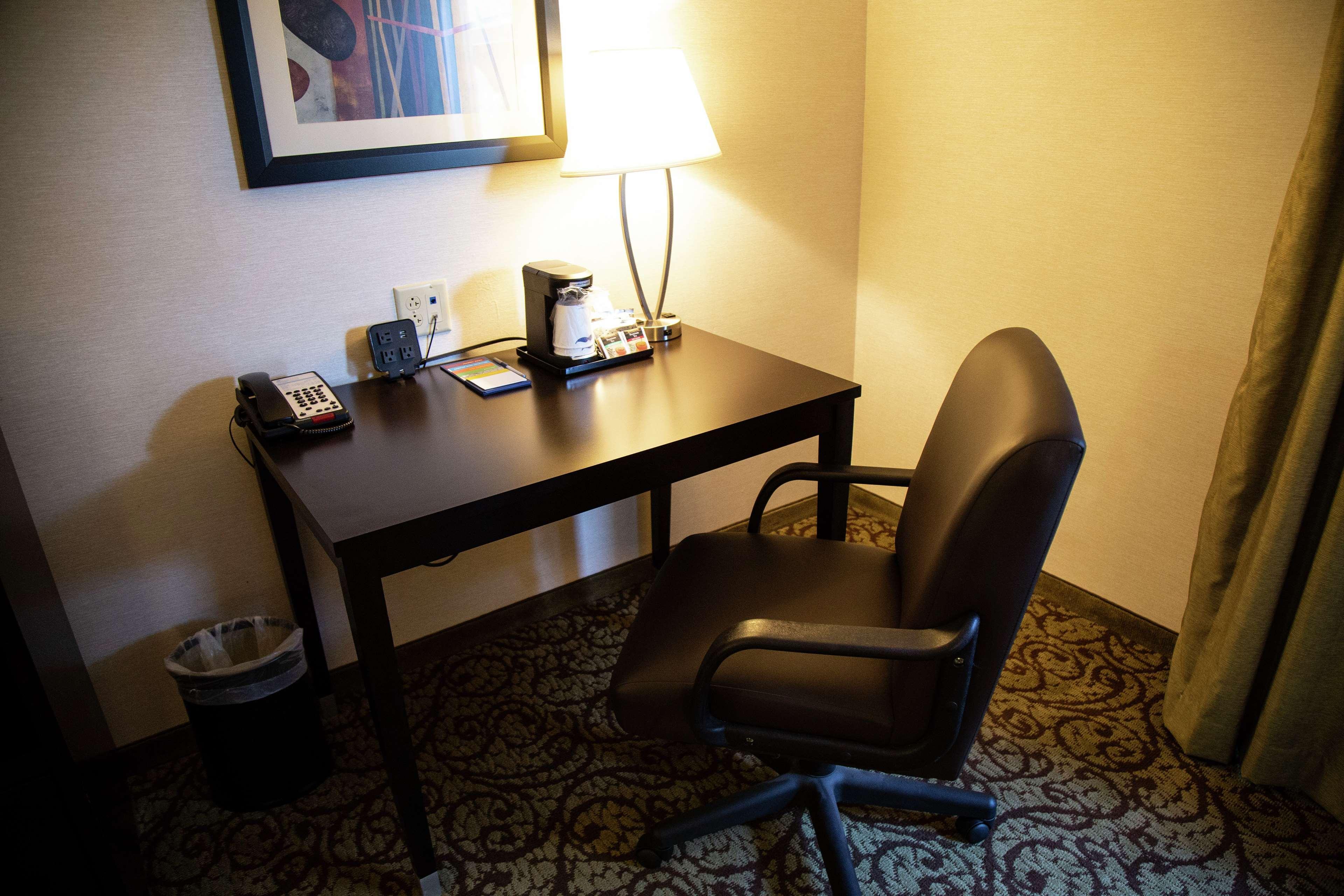Hampton Inn & Suites Sharon West Middlesex Kültér fotó