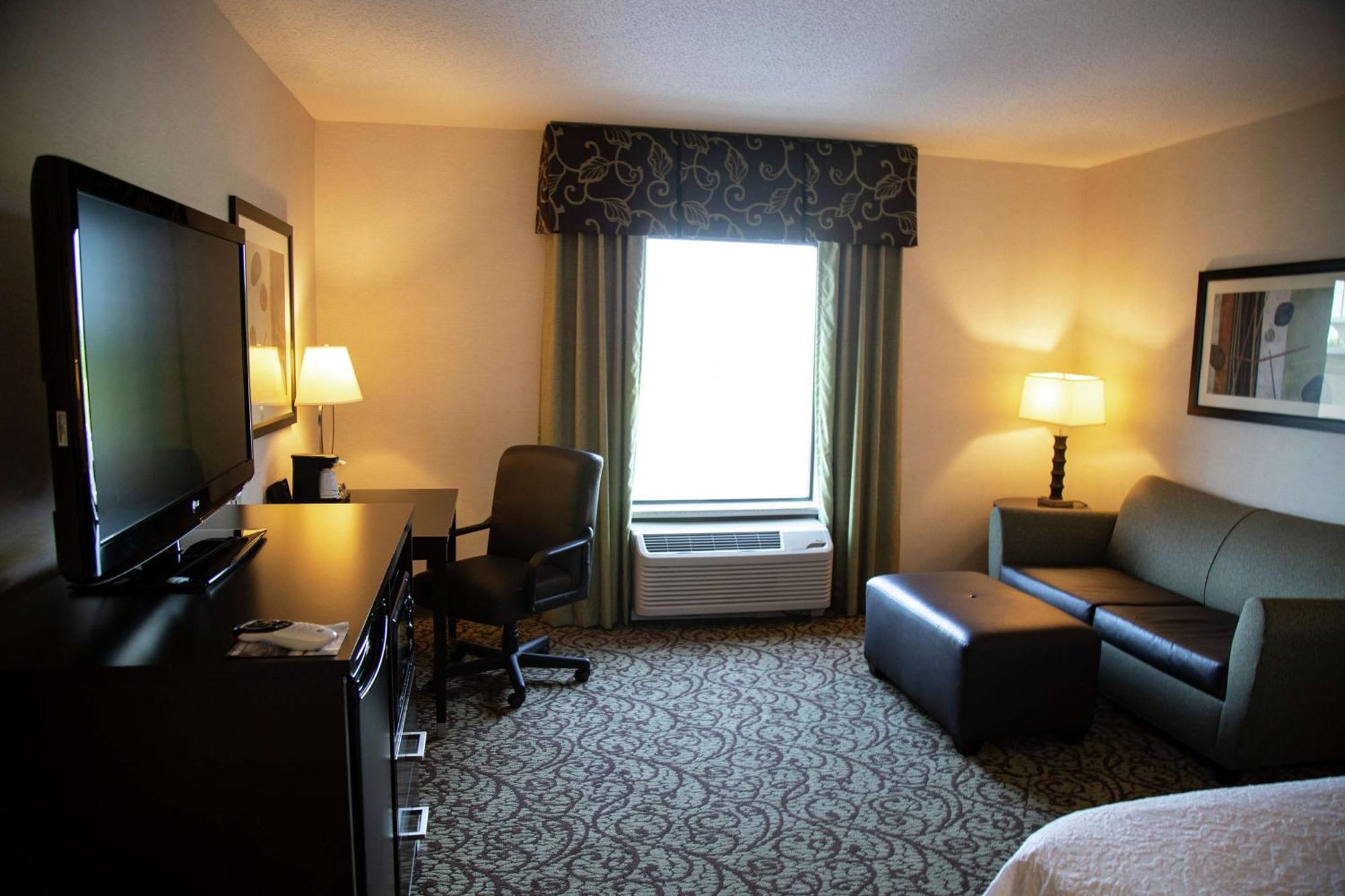 Hampton Inn & Suites Sharon West Middlesex Kültér fotó